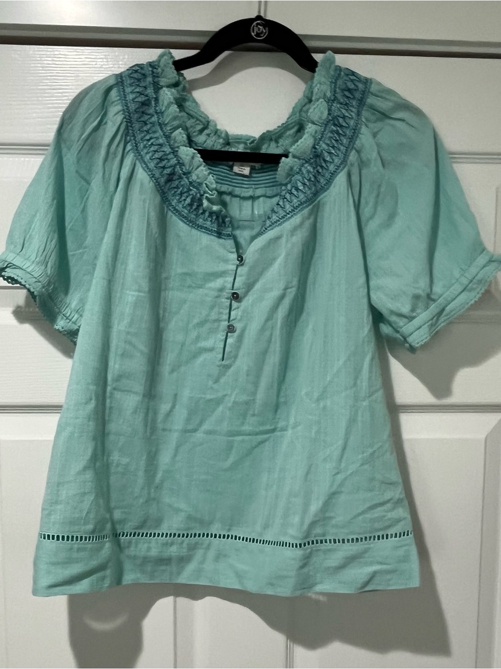Sundance Mint Green Peasant Blouse with Crochet Yoke